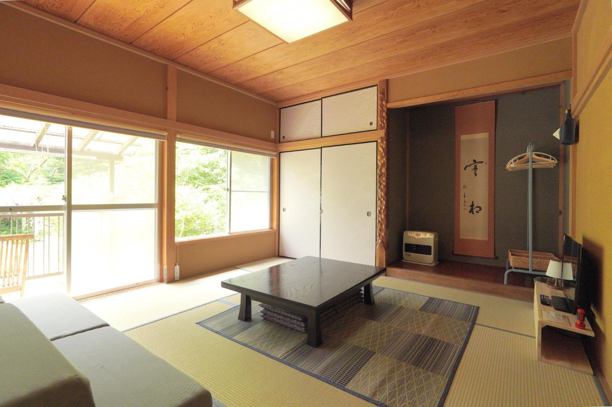 Kitakaruizawa Isshoan ~北軽井沢 一菖庵~ * Tsumagoi
